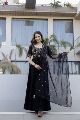  black georgette anarkali gown with floral embroidered yoke & dupatta 4
