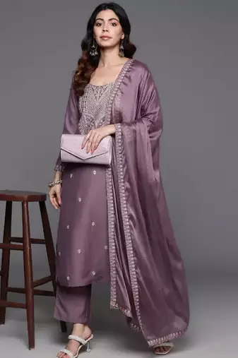 Elegant mauve viscose embroidered kurta set with dupatta for women