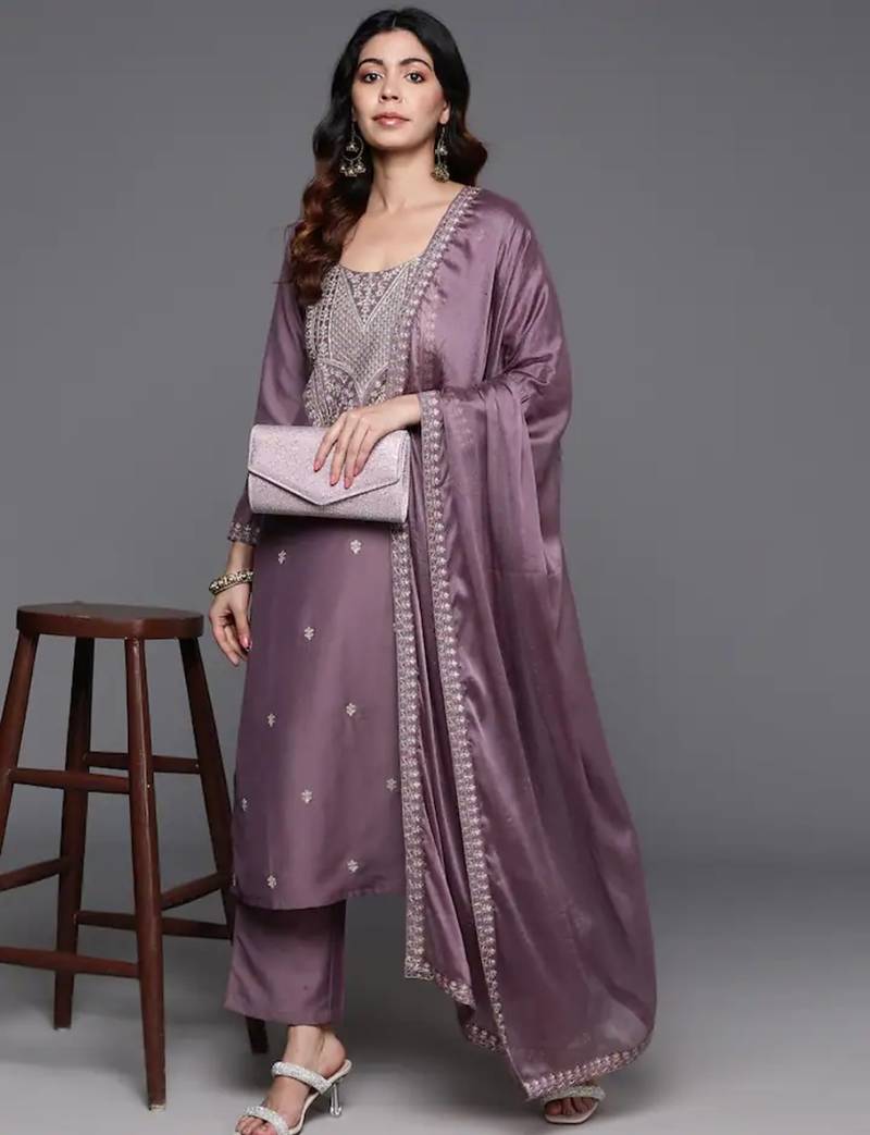 Elegant mauve viscose embroidered kurta set with dupatta for women