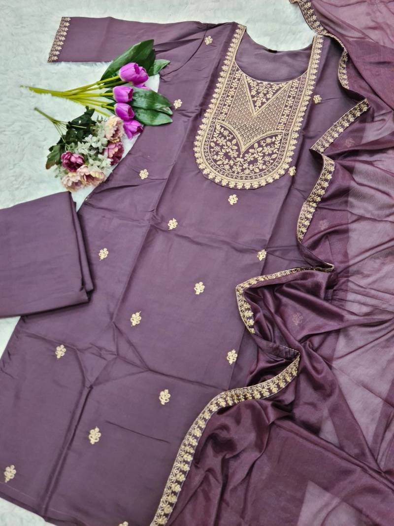  mauve viscose embroidered kurta set with dupatta for women
