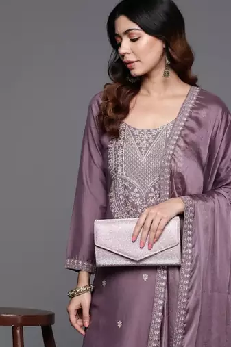  mauve viscose embroidered kurta set with dupatta for women
