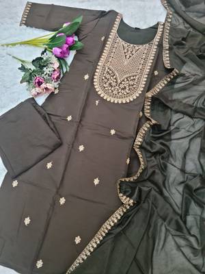 olive green viscose embroidered kurta set with dupatta & pant 2