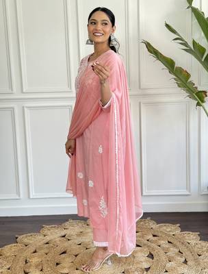  cotton peach straight embroidered kurta set with dupatta & pant 5