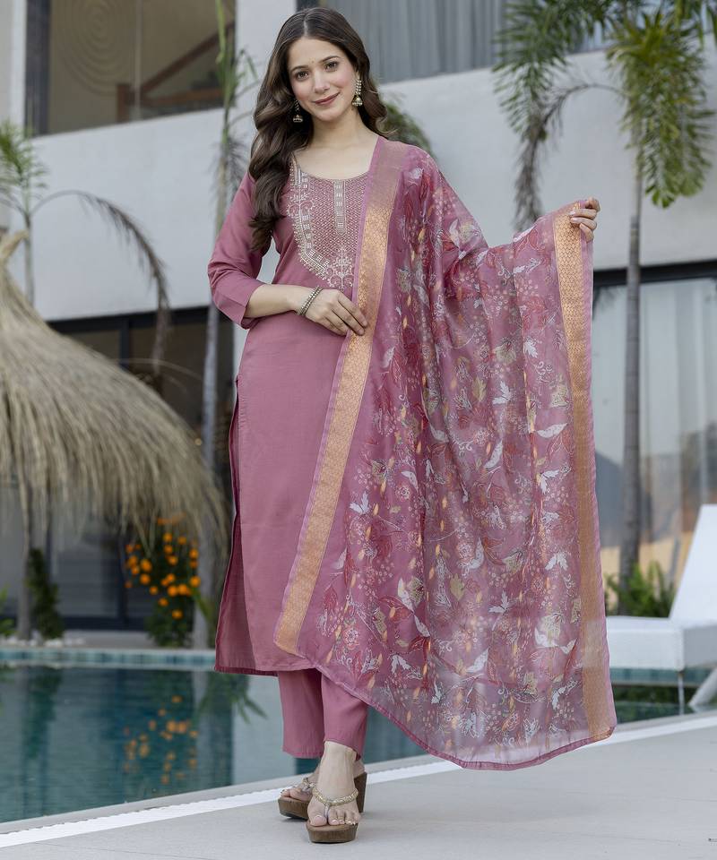 Women's pink chanderi straight kurta set with dupatta & pant