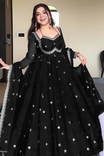 Elegant stylish black georgette embroidered anarkali style kurta set with dupatta & pant