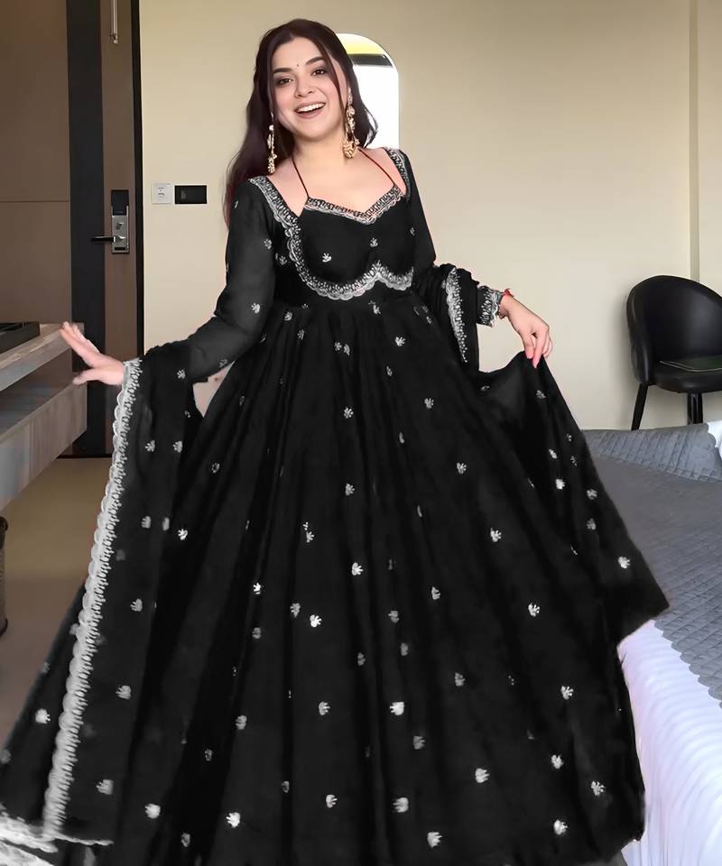 Elegant stylish black georgette embroidered anarkali style kurta set with dupatta & pant