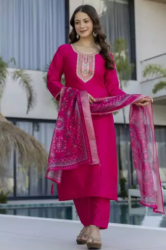 Elegant pink chanderi cotton embroidered straight kurta set with printed dupatta & pant