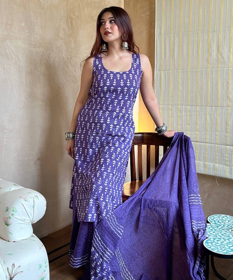 Women's purple rayon printed straight kurti set with dupatta & palazzo