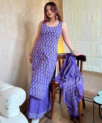 purple rayon printed straight kurti set with dupatta & palazzo 3