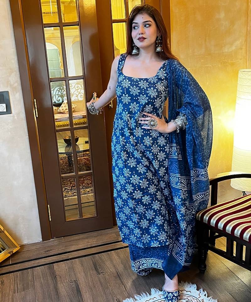 Elegant blue printed rayon kurta set with dupatta & pant