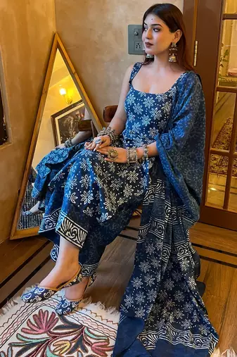Elegant blue printed rayon kurta set with dupatta & pant