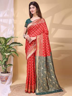 Red and green color weaving jacquard traditional saree with blouse piece 1