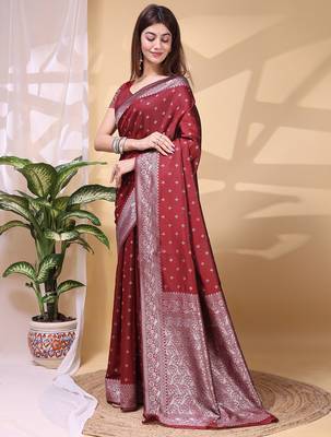 Maroon color weaving jacquard traditional saree with blouse piece 3