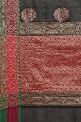 Banarasi silk blend saree in black colour with  zari boota work 4