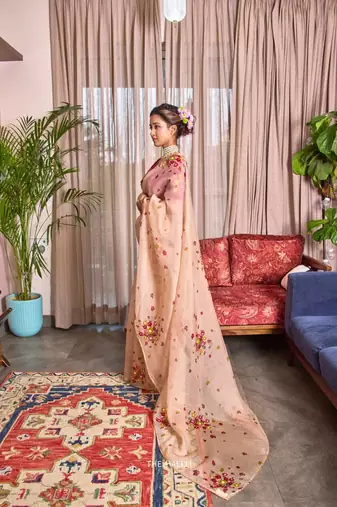 New Soft Tabi Flower Print With Handwork Cut Dana Work Saree With Blouse Set For Women's