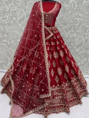 Royal Red Heavy Embroidered Silk Bridal Lehenga Choli With Double Dupatta 6
