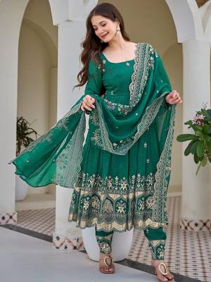 Gorgeous Green Sequins Silk Mehendi Wear Anarkali Pant Suit 2