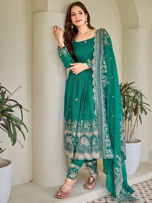 Gorgeous Green Sequins Silk Mehendi Wear Anarkali Pant Suit 3