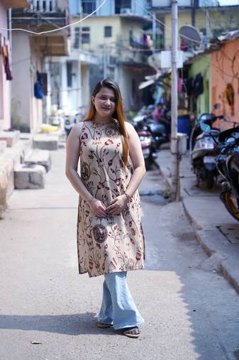 Beige Kalamkari Halterneck Kurti with Hand Embroidery Detailing