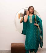 Green silk blend suit set