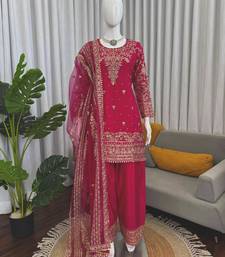 Rani pink kurta with heavy gold zardosi embroidery