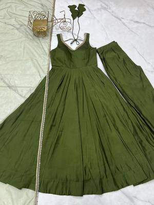 green festive anarkali suit 2