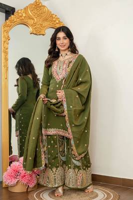 silk blend gharara embroidered set  3