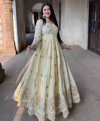 cream anarkali embroidered gown 1