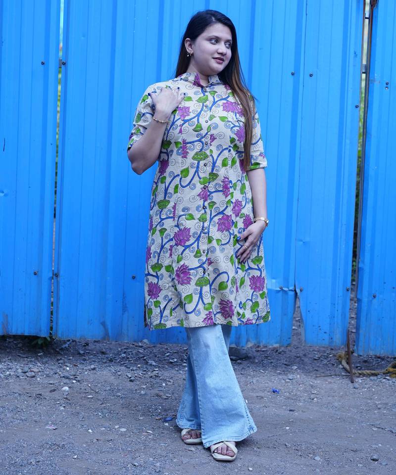 Off White Kalamkari A Line Band Collar Kurti
