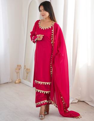 vibrant fuchsia pink crepe salwar suit  3