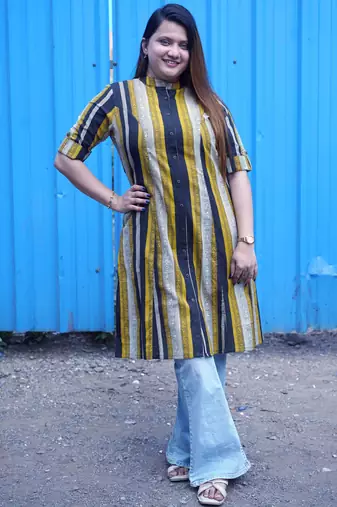 mustard & black handblock printed kurti