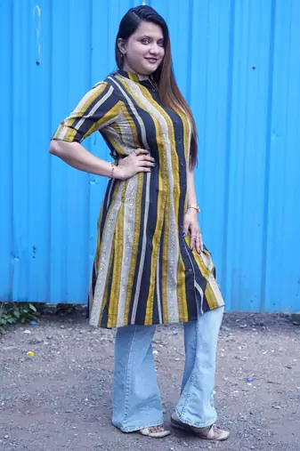 mustard & black handblock printed kurti