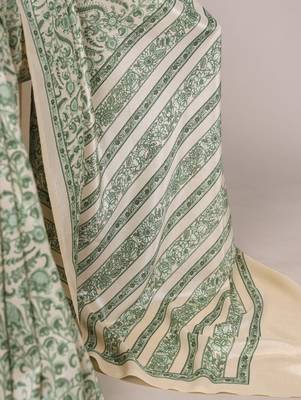 Green tussar silk printed saree with unstitched blouse 3