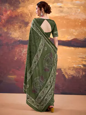 Mehendi crepe printed saree with unstitched blouse 4