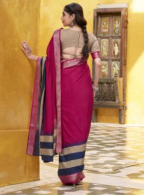 Pink printed with zari weaving work poly cotton saree & unstitched blouse 3