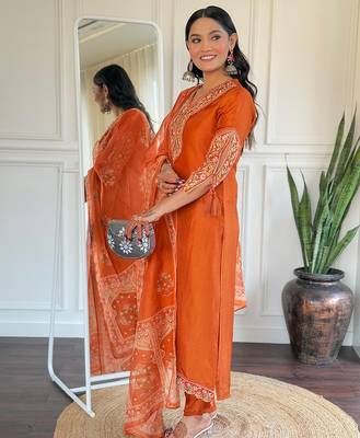 Rust embroidered viscose straight kurta set with printed dupatta & pant for women 2