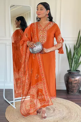 Rust embroidered viscose straight kurta set with printed dupatta & pant for women
