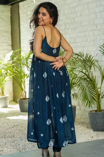 Elegant navy blue printed taby silk kurta set for women