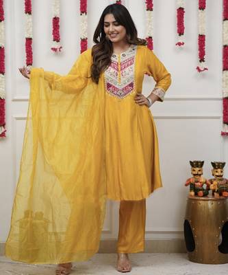 Yellow embroidered straight chanderi kurta set with dupatta & pant for women 2
