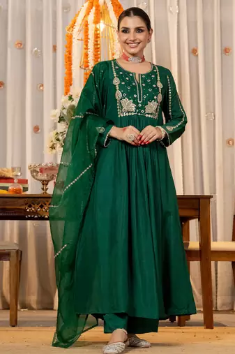 Stylish green embroidered chanderi silk anarkali kurta set with dupatta & pant  for women