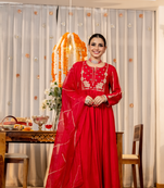 Stylish red embroidered chanderi silk anarkali kurta set with dupatta & pant  for women
