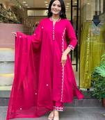 Pink embroidered chanderi kurta set with  dupatta & pant for women