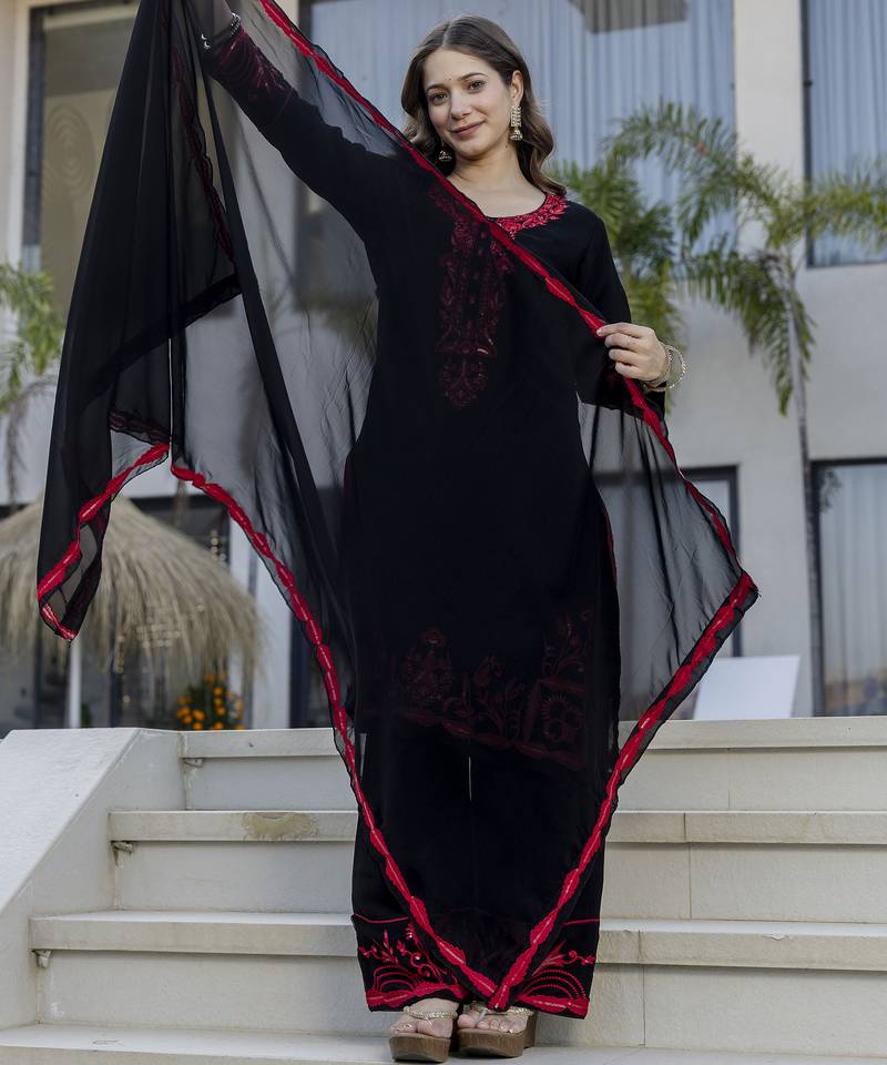 Black georgette kurta set with red embroidery comes with dupatta & pant