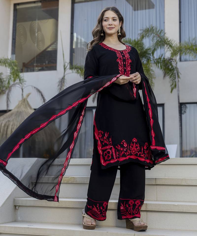 Black georgette kurta set with red embroidery comes with dupatta & pant