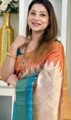 Soft tussar silk sarees with beautiful digital print attractive checks design saree  with tassels 2