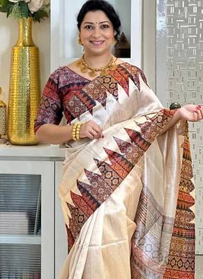 Soft tussar silk sarees with beautiful digital print attractive checks design saree  with tassels 2
