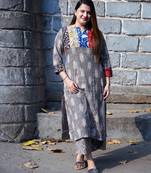 grey printed kurti with patchwork kurta set