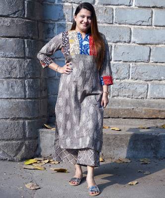 grey printed kurti with patchwork kurta set 2