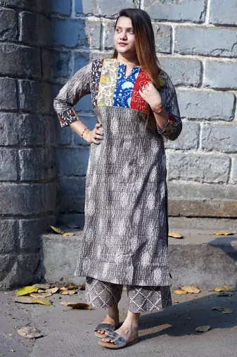grey printed kurti with patchwork kurta set
