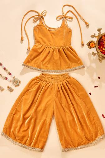 Yellow velvet solid peplum top with palazzo